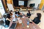 Fotografia de: Cinc alumnes del CETT guanyen el premi Amadeus for Developers de la hackató Miro in Cube amb el projecte Slowcal | CETT